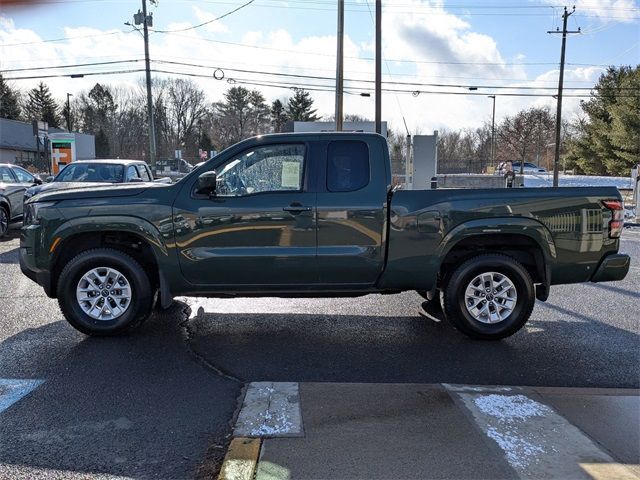 2024 Nissan Frontier SV