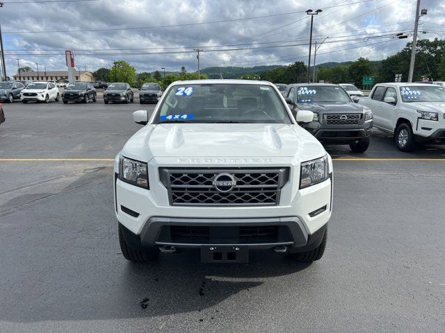 2024 Nissan Frontier SV