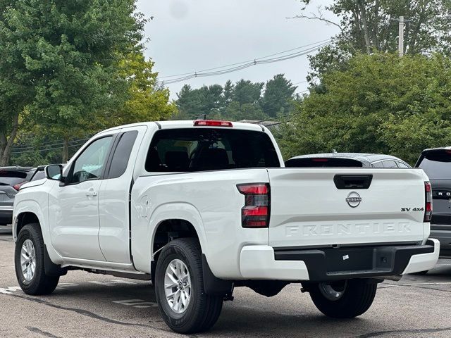 2024 Nissan Frontier SV