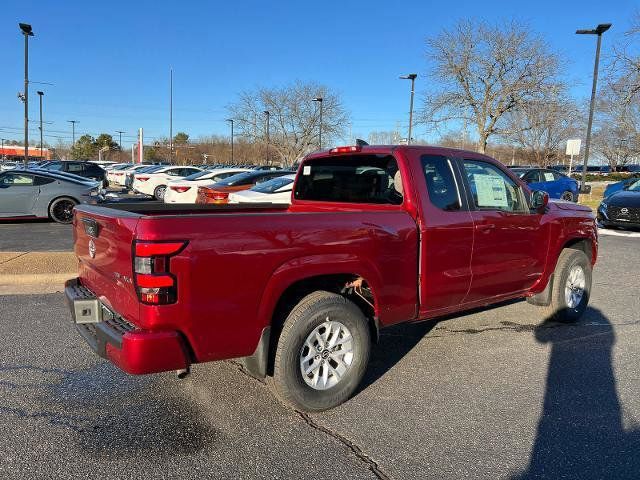 2024 Nissan Frontier SV