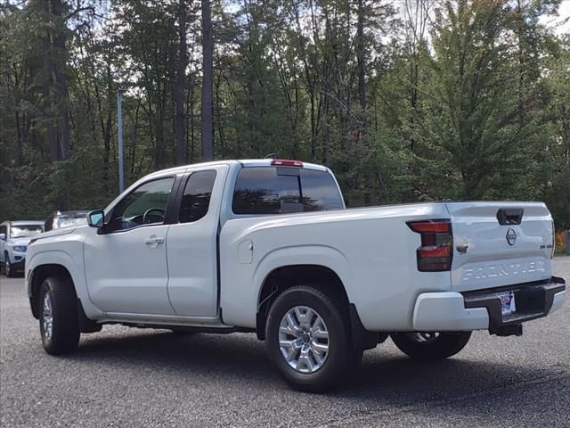 2024 Nissan Frontier SV