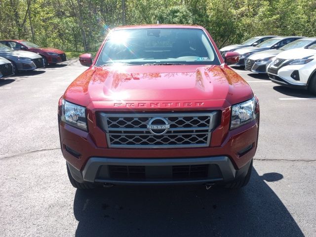 2024 Nissan Frontier SV