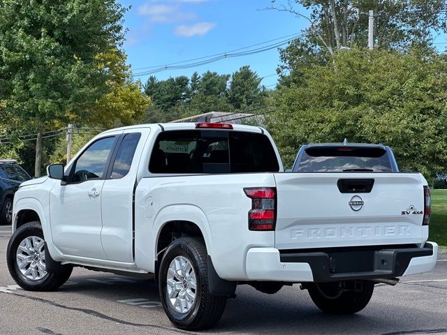 2024 Nissan Frontier SV