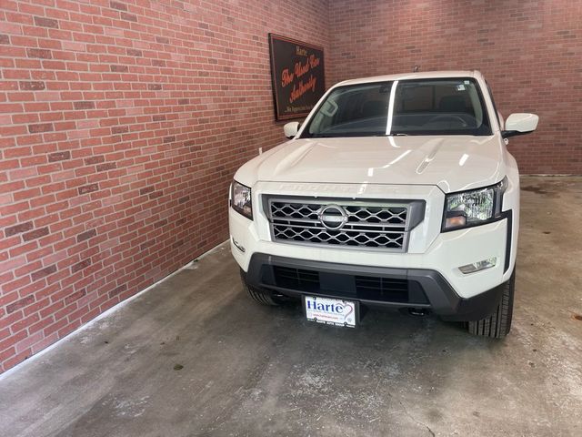 2024 Nissan Frontier SV