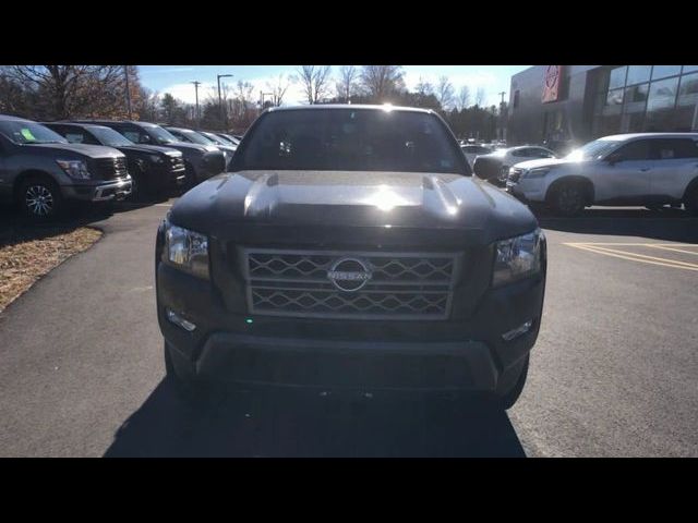 2024 Nissan Frontier SV