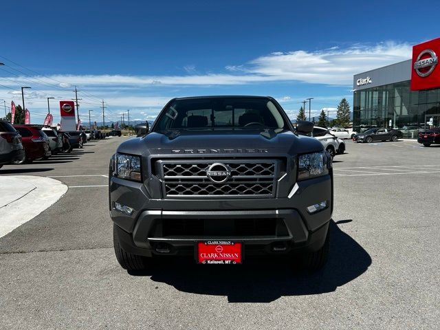 2024 Nissan Frontier SV