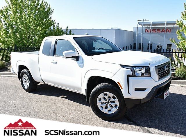 2024 Nissan Frontier SV