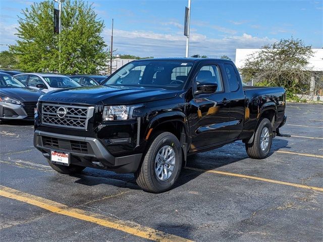 2024 Nissan Frontier SV