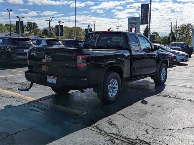 2024 Nissan Frontier SV