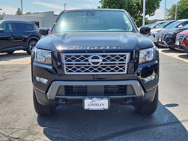 2024 Nissan Frontier SV