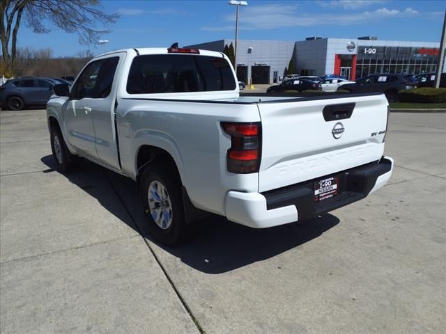 2024 Nissan Frontier SV