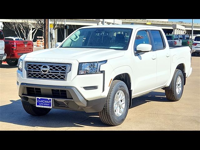 2024 Nissan Frontier SV