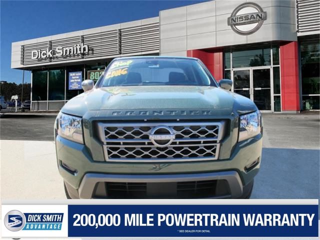 2024 Nissan Frontier SV