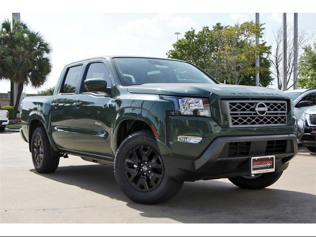 2024 Nissan Frontier SV