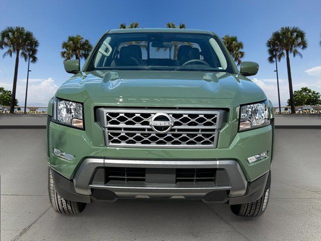 2024 Nissan Frontier SV