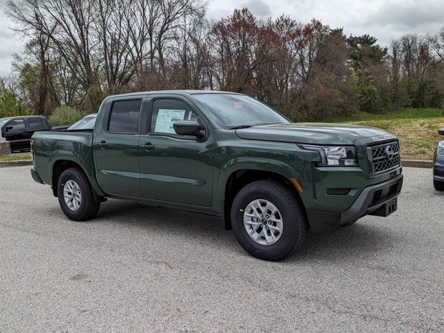 2024 Nissan Frontier SV