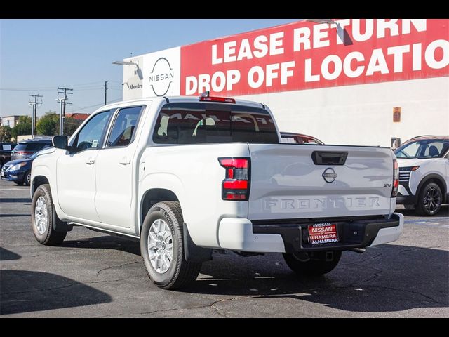 2024 Nissan Frontier SV