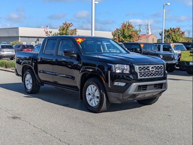 2024 Nissan Frontier SV