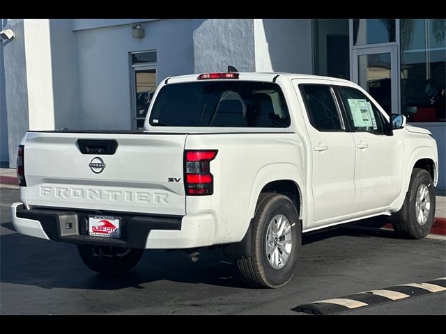 2024 Nissan Frontier SV