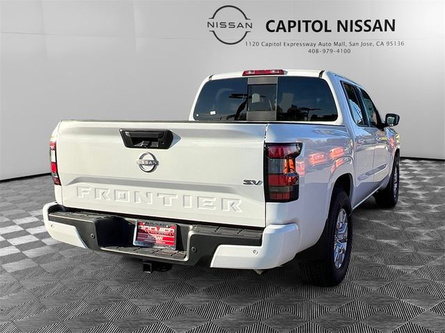 2024 Nissan Frontier SV