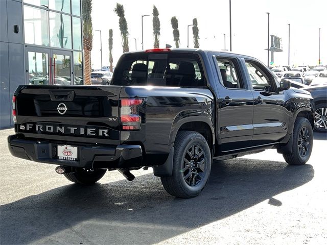2024 Nissan Frontier SV