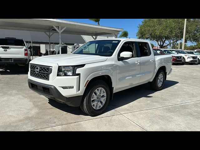 2024 Nissan Frontier SV