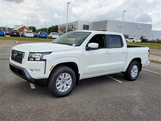 2024 Nissan Frontier SV