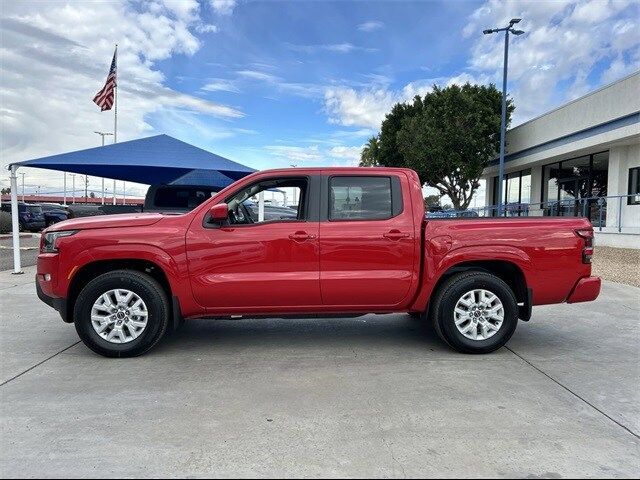 2024 Nissan Frontier SV