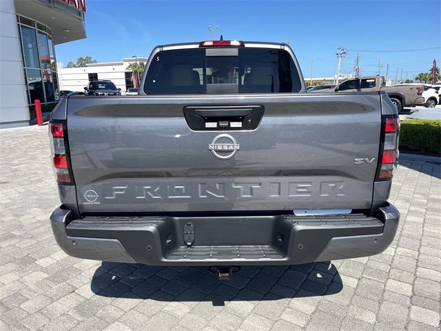 2024 Nissan Frontier SV