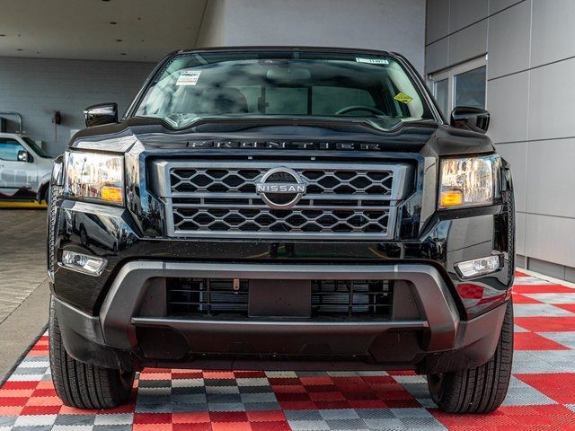 2024 Nissan Frontier SV