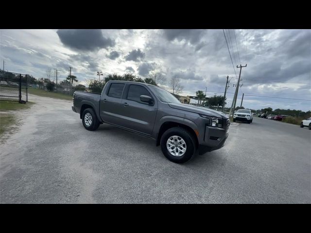 2024 Nissan Frontier SV