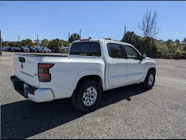 2024 Nissan Frontier SV