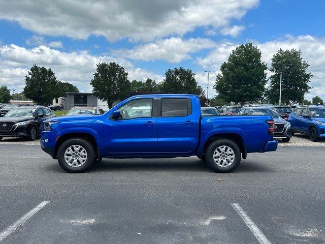 2024 Nissan Frontier SV