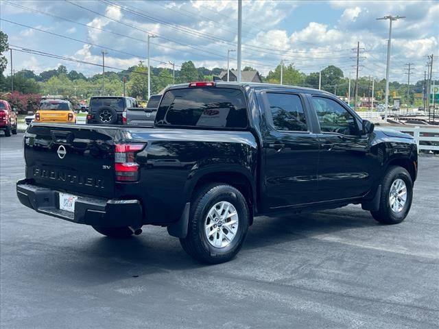 2024 Nissan Frontier SV