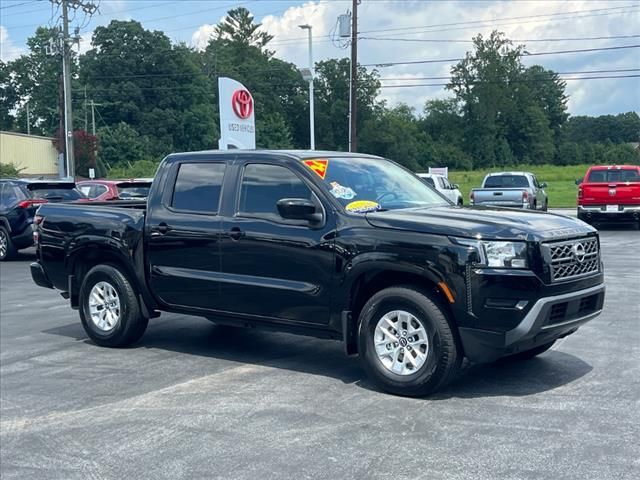 2024 Nissan Frontier SV