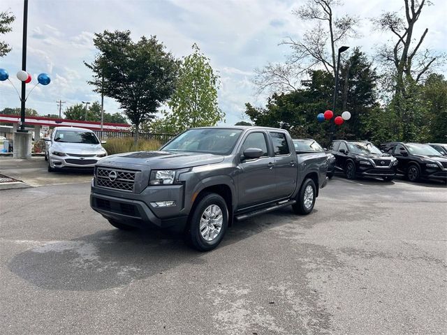 2024 Nissan Frontier SV