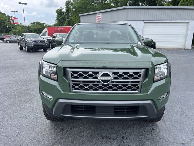 2024 Nissan Frontier SV