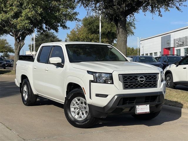 2024 Nissan Frontier SV