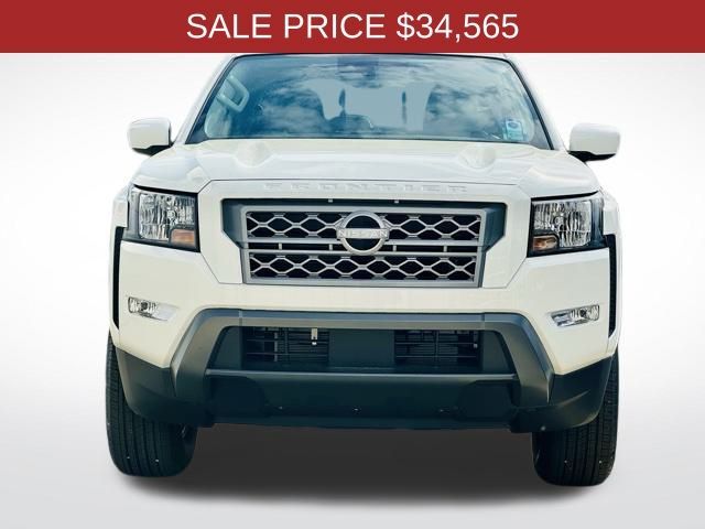 2024 Nissan Frontier SV