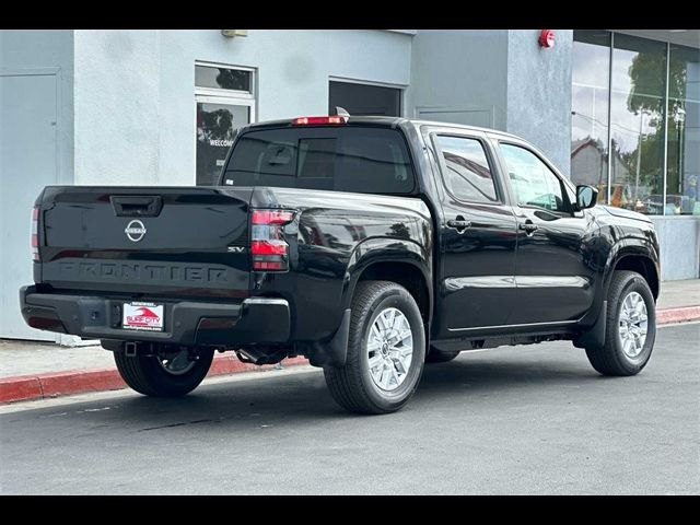 2024 Nissan Frontier SV