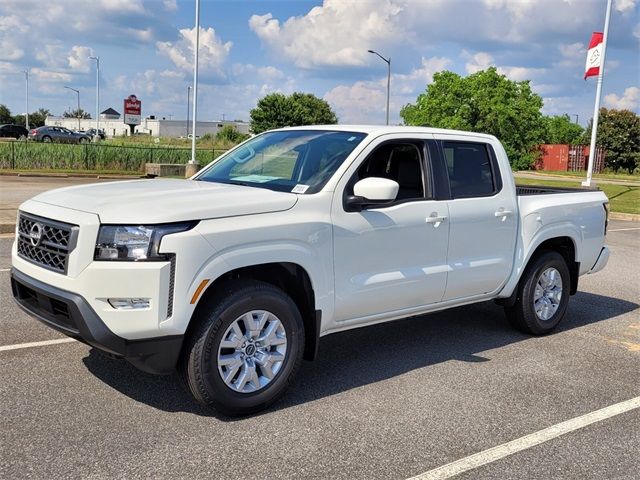 2024 Nissan Frontier SV