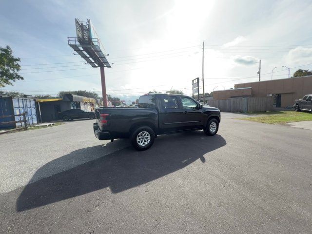 2024 Nissan Frontier SV