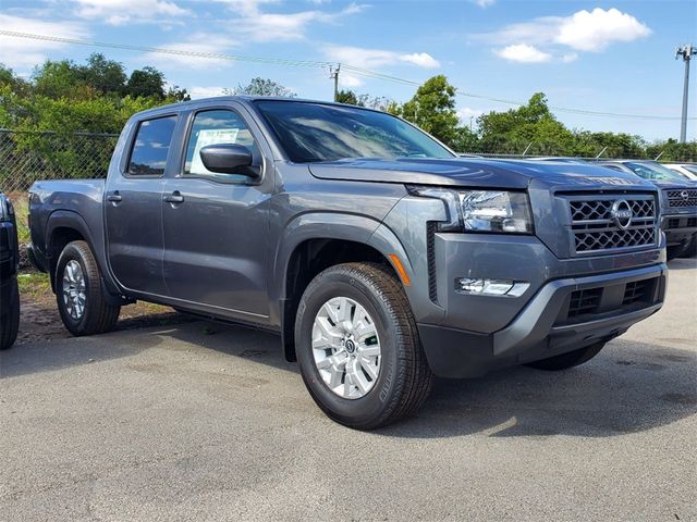 2024 Nissan Frontier SV