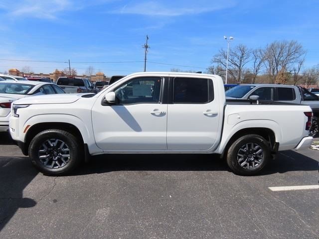 2024 Nissan Frontier SL