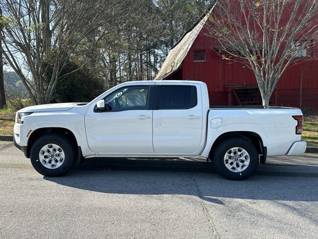 2024 Nissan Frontier SV