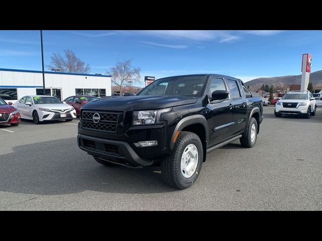 2024 Nissan Frontier SV