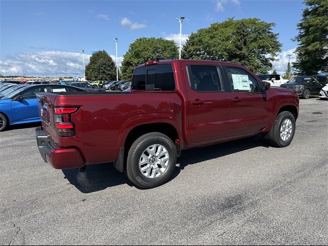 2024 Nissan Frontier SV