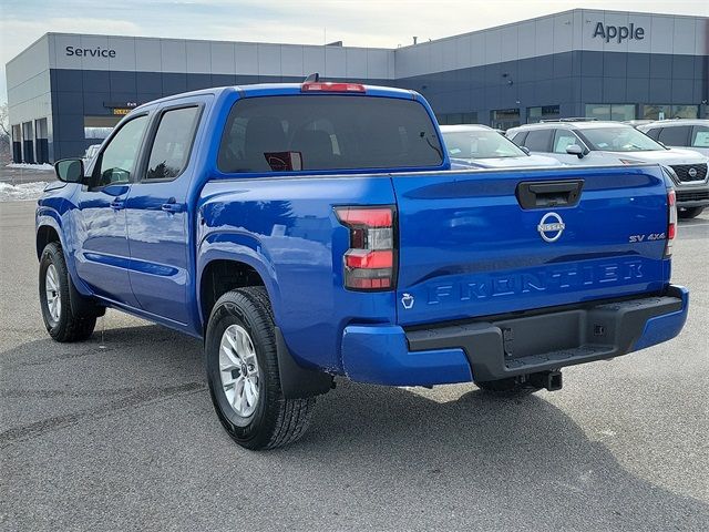 2024 Nissan Frontier SV