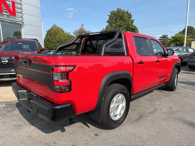 2024 Nissan Frontier SV