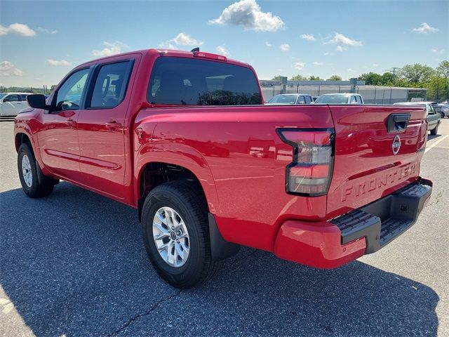 2024 Nissan Frontier SV